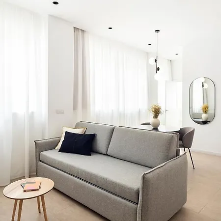 Aparthotel Blanq Marina Suites Valencia