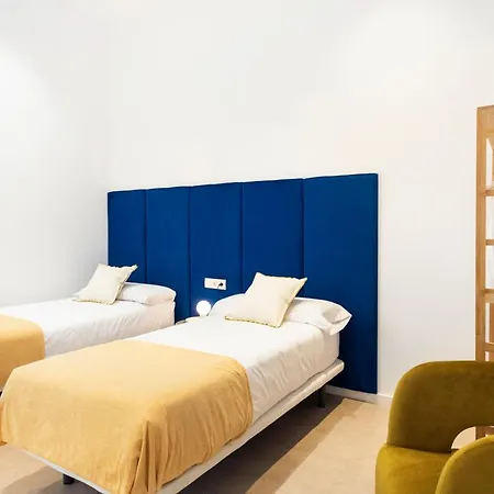 Aparthotel Blanq Marina Suites Valencia