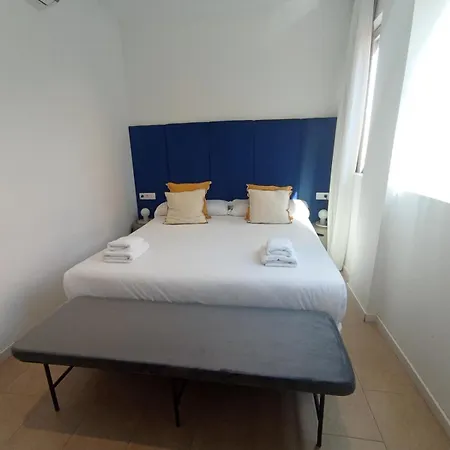 Blanq Marina Suites *