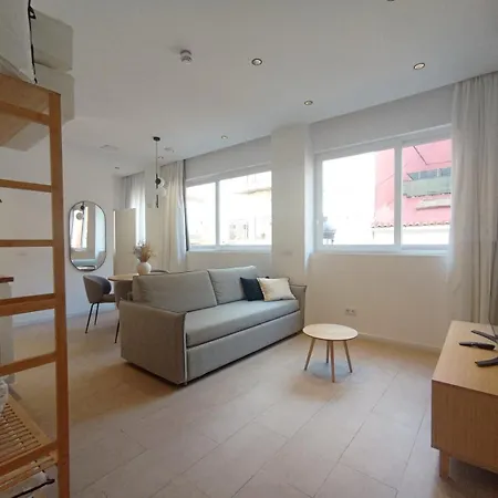 Aparthotel Blanq Marina Suites
