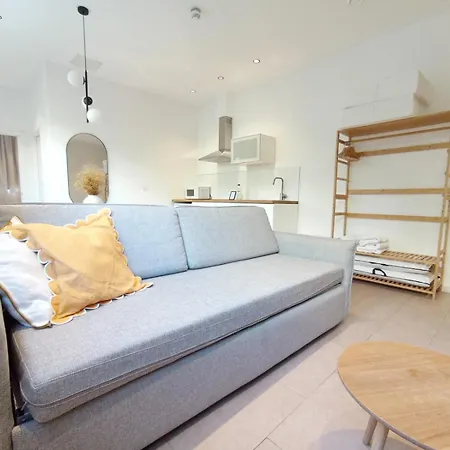 Blanq Marina Suites