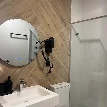 Blanq Marina アパートホテル バレンシア