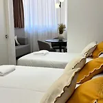 Blanq Marina Suites 4* Valencia