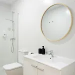 Blanq Marina Suites Aparthotel