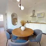 Blanq Marina Ξενοδοχείο με διαμερίσματα 4*
