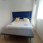 Blanq Marina Suites 4*