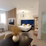 Aparthotel Blanq Marina Suites Valencia