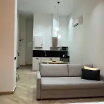 Blanq Marina Suites Aparthotel Valencia