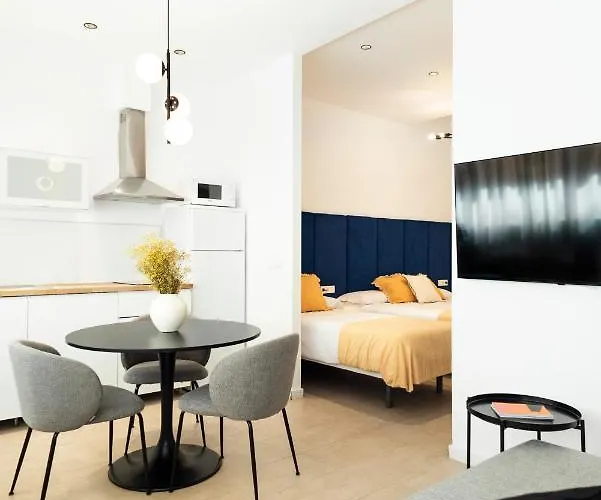 Blanq Marina شقة فندقية