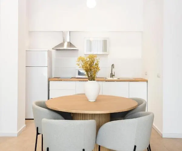 Blanq Marina شقة فندقية فالنسيا