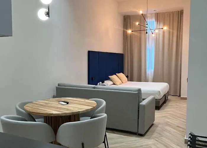 Blanq Marina شقة فندقية 4*